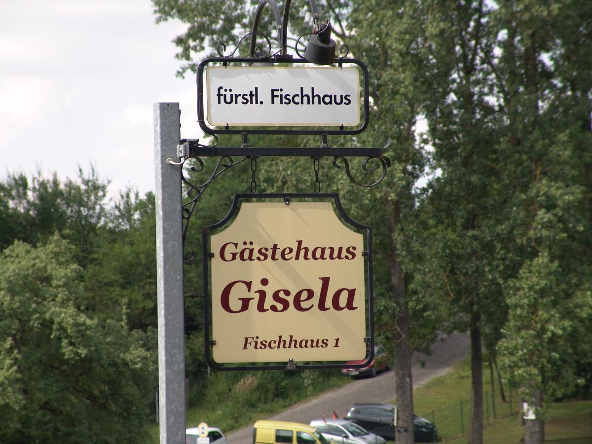 Gästehaus Gisela im fürstlichen Fischhaus Schillingsfürst Exterior foto